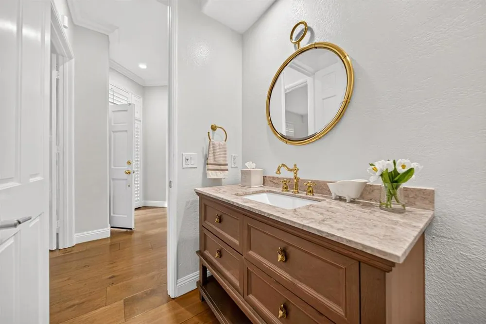 9753 Keeneland Row La Jolla, CA 92037