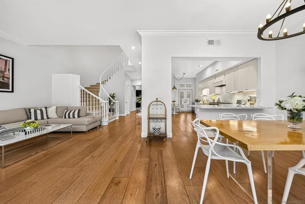 9753 Keeneland Row La Jolla, CA 92037