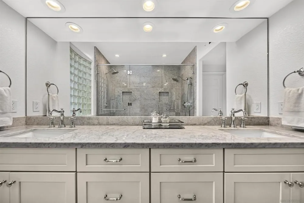 9753 Keeneland Row La Jolla, CA 92037