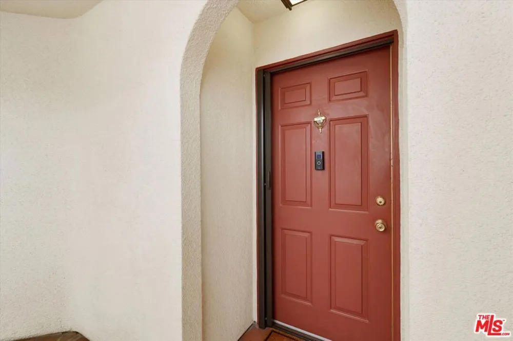 2025 4th Street #302A Santa Monica, CA 90405