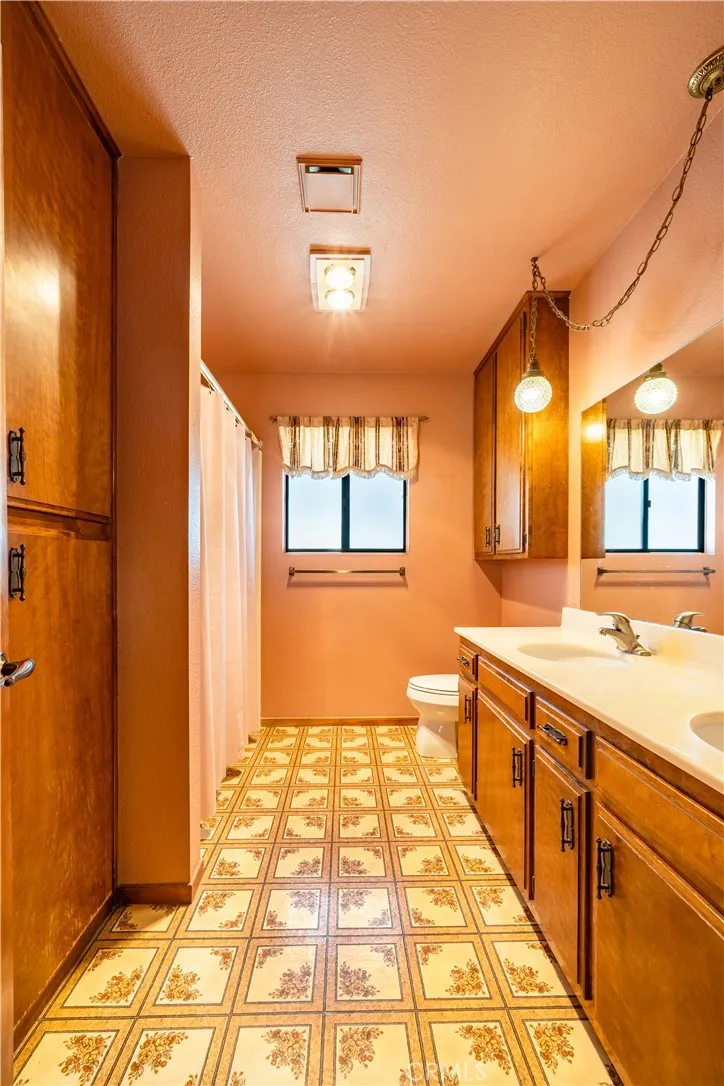4417 Berkley Hemet, CA 92544