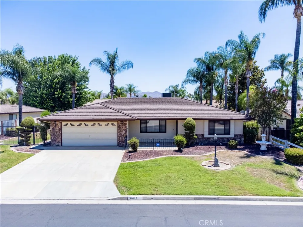4417 Berkley Hemet, CA 92544