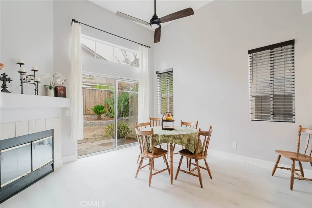 27631 Iris Place Castaic, CA 91384