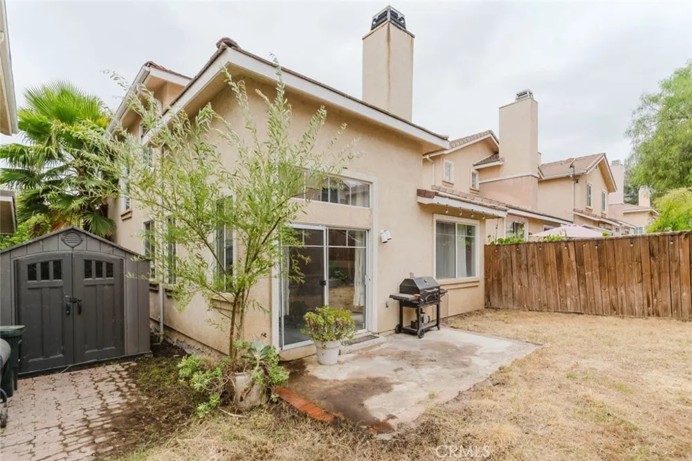 27631 Iris Place Castaic, CA 91384