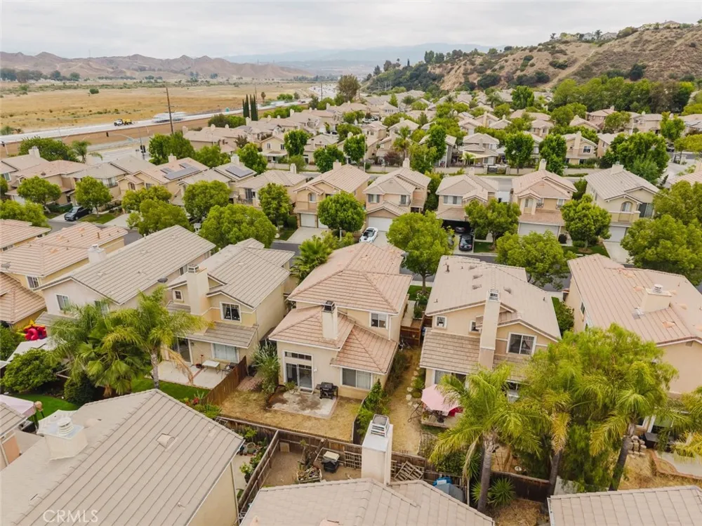27631 Iris Place Castaic, CA 91384