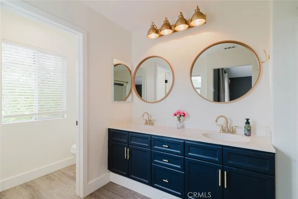 27631 Iris Place Castaic, CA 91384