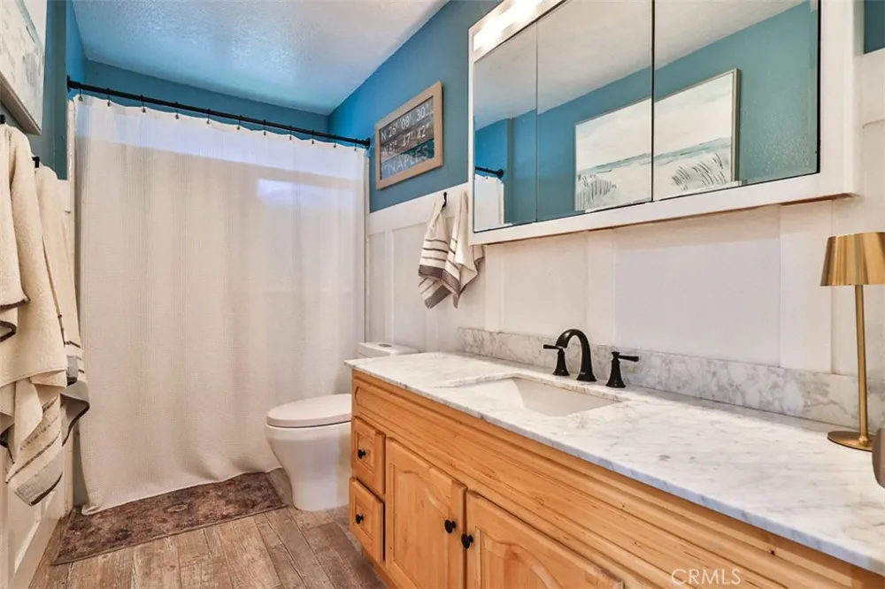 1421 E 15th Upland, CA 91786