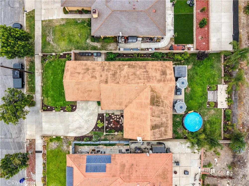 1421 E 15th Upland, CA 91786