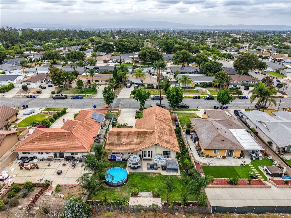 1421 E 15th Upland, CA 91786