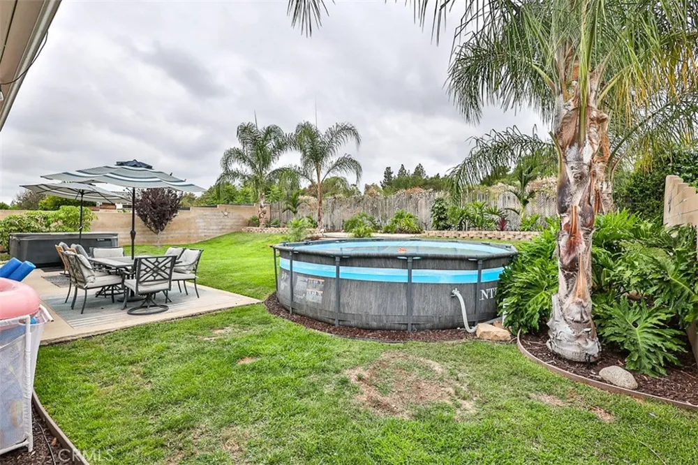 1421 E 15th Upland, CA 91786