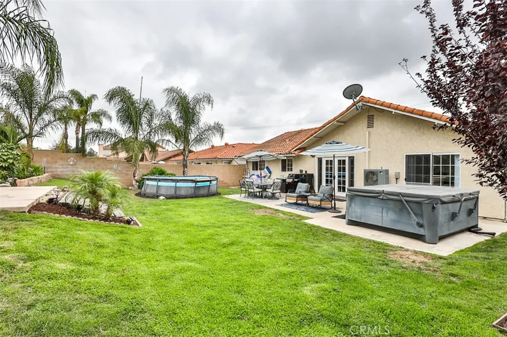 1421 E 15th Upland, CA 91786