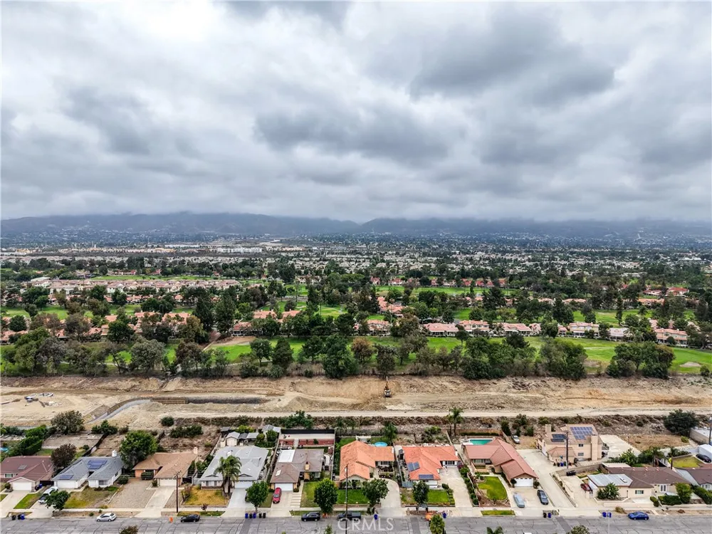 1421 E 15th Upland, CA 91786