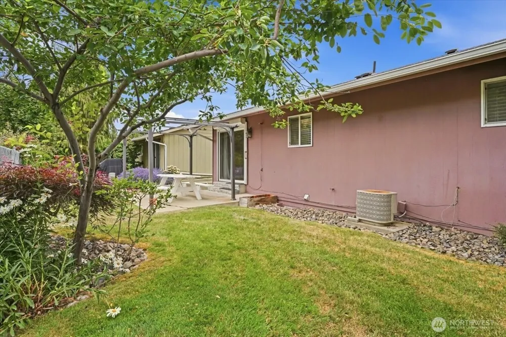 1100 Vista Place #U Wenatchee, WA 98801