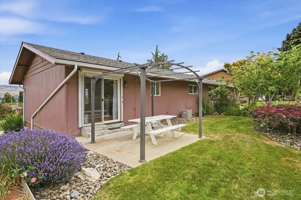 1100 Vista Place #U Wenatchee, WA 98801