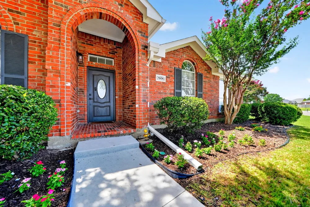7606 Harbor Drive Rowlett, TX 75088