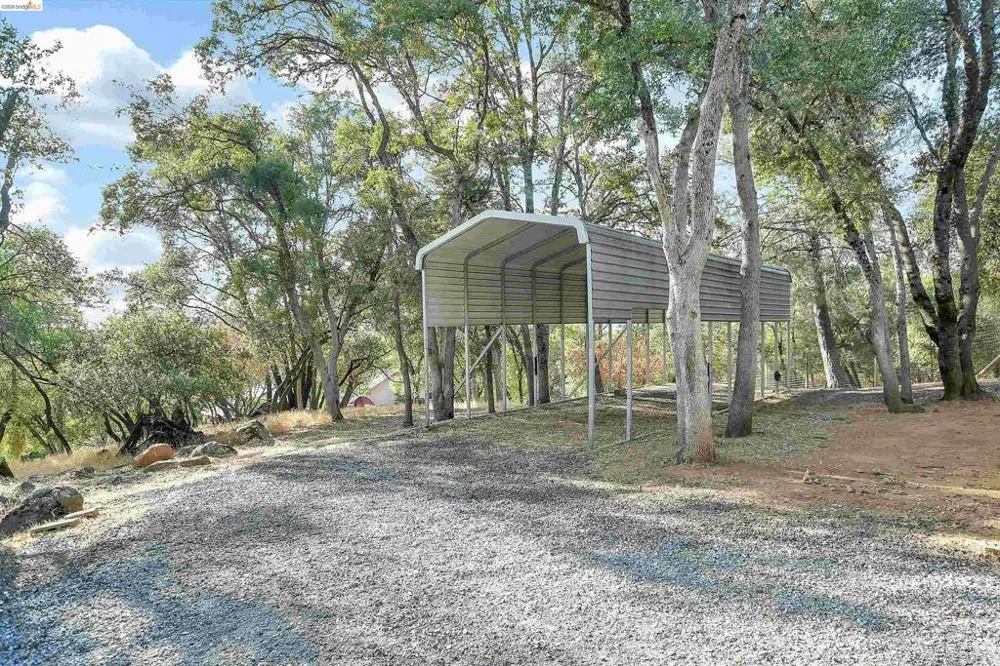16096 Parkridge Ave Sonora, CA 95370
