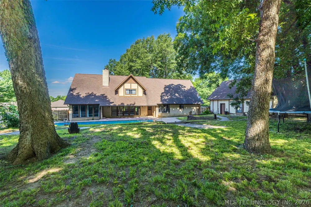 416 Timbercrest Road Catoosa, OK 74015