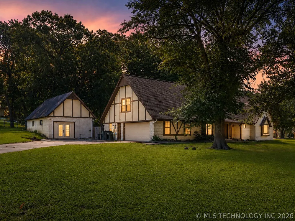 416 Timbercrest Road Catoosa, OK 74015