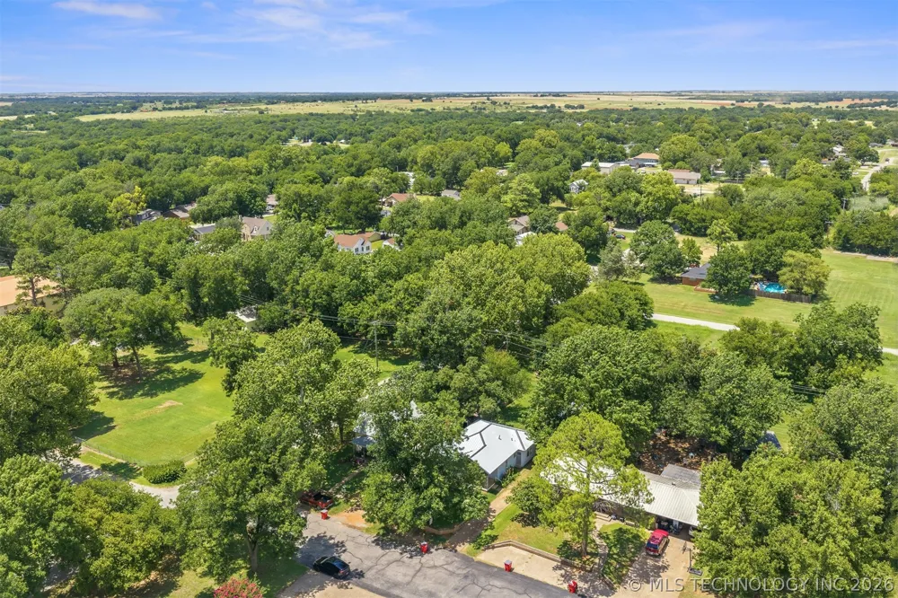 510 E A STREET Waurika, OK 73573