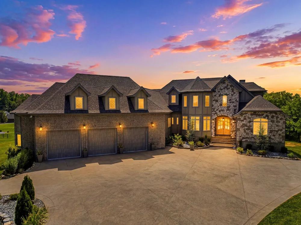 4940 Albert Fentress Rd Greenbrier, TN 37073