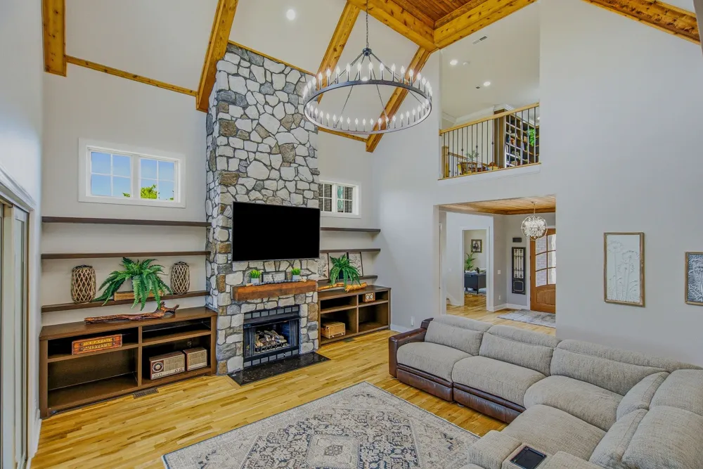 4940 Albert Fentress Rd Greenbrier, TN 37073