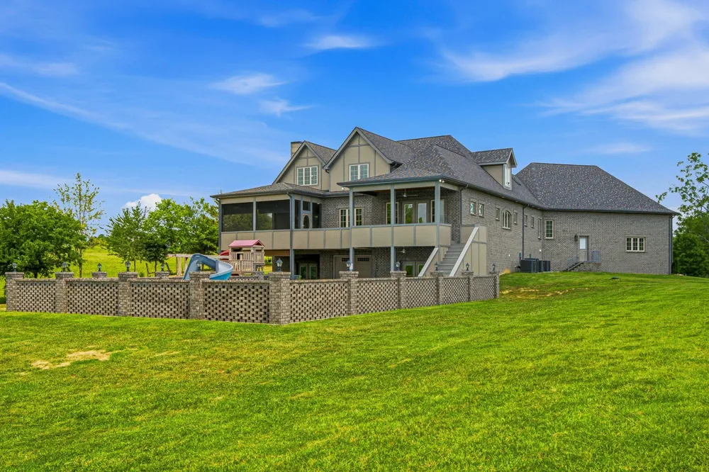 4940 Albert Fentress Rd Greenbrier, TN 37073
