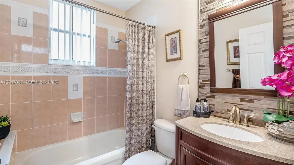 1714 Royal Grove Way #- Weston, FL 33327