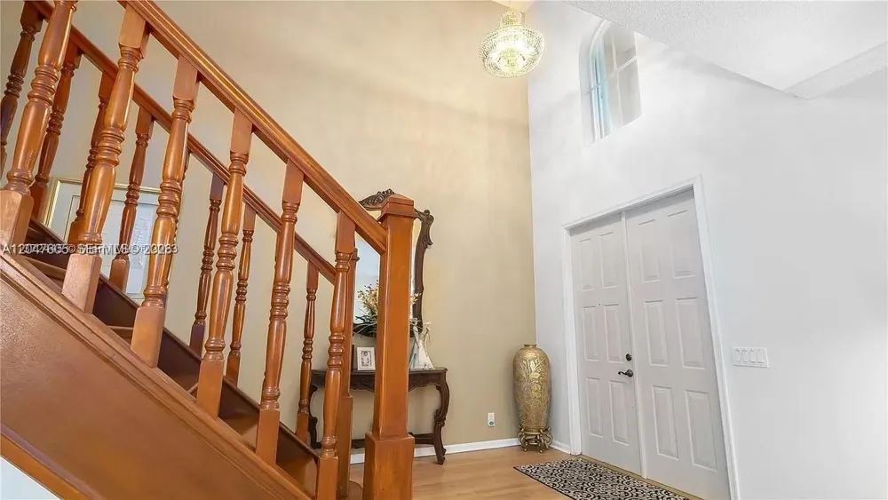 1714 Royal Grove Way #- Weston, FL 33327