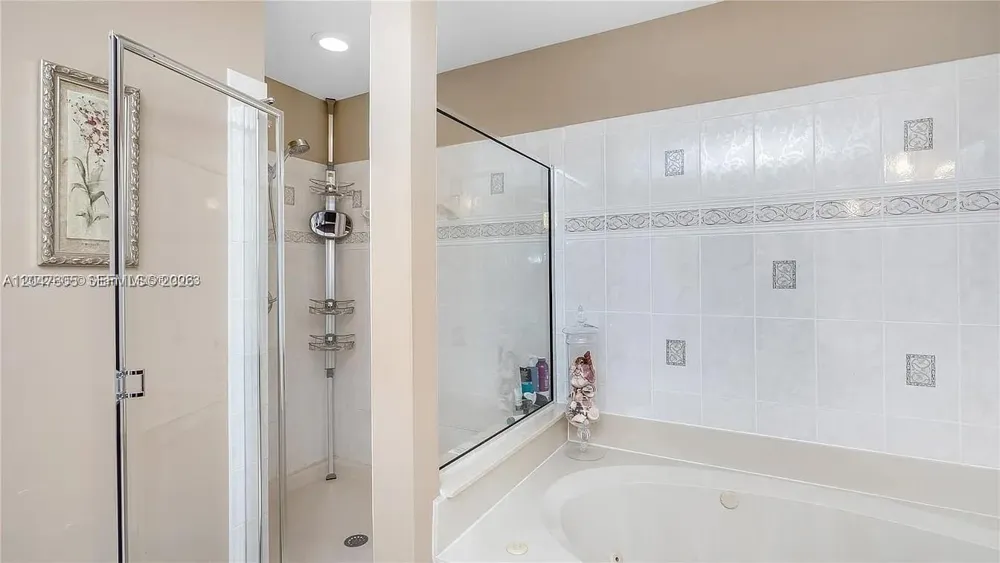 1714 Royal Grove Way #- Weston, FL 33327