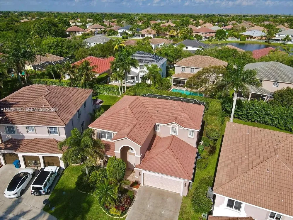 1714 Royal Grove Way #- Weston, FL 33327