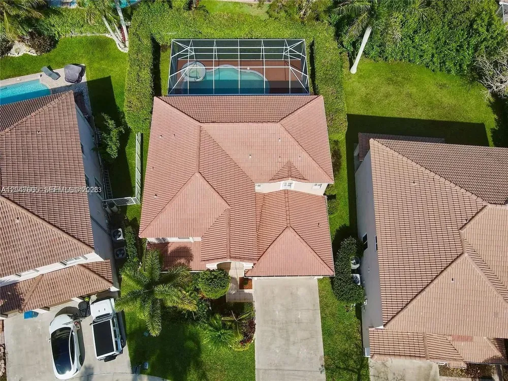 1714 Royal Grove Way #- Weston, FL 33327