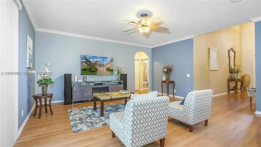 1714 Royal Grove Way #- Weston, FL 33327