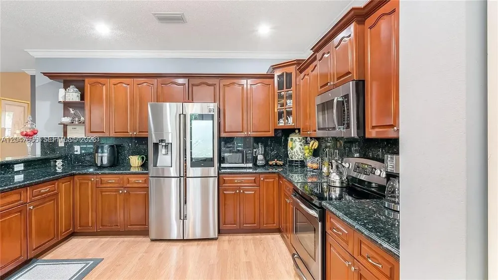 1714 Royal Grove Way #- Weston, FL 33327