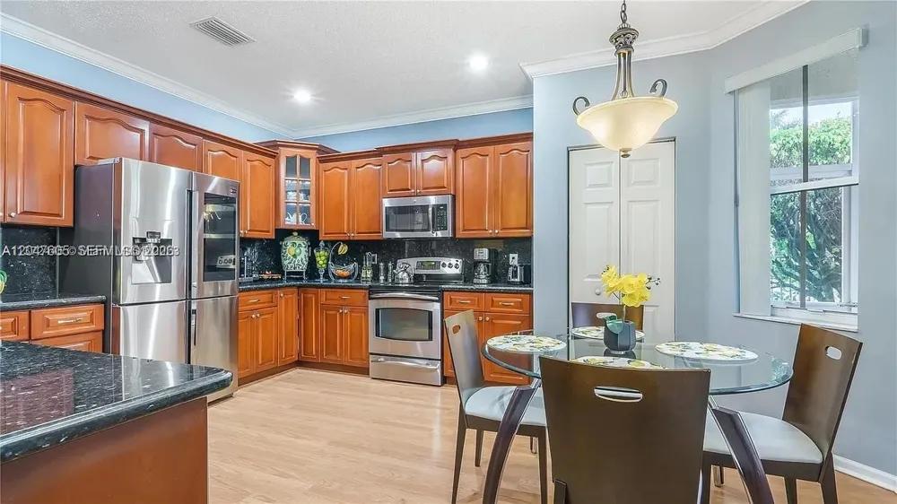 1714 Royal Grove Way #- Weston, FL 33327