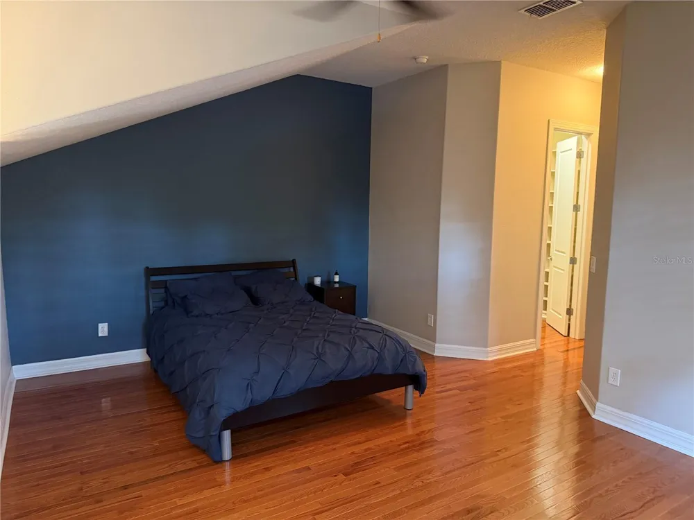 1009 ELMWOOD STREET #1009 Orlando, FL 32801