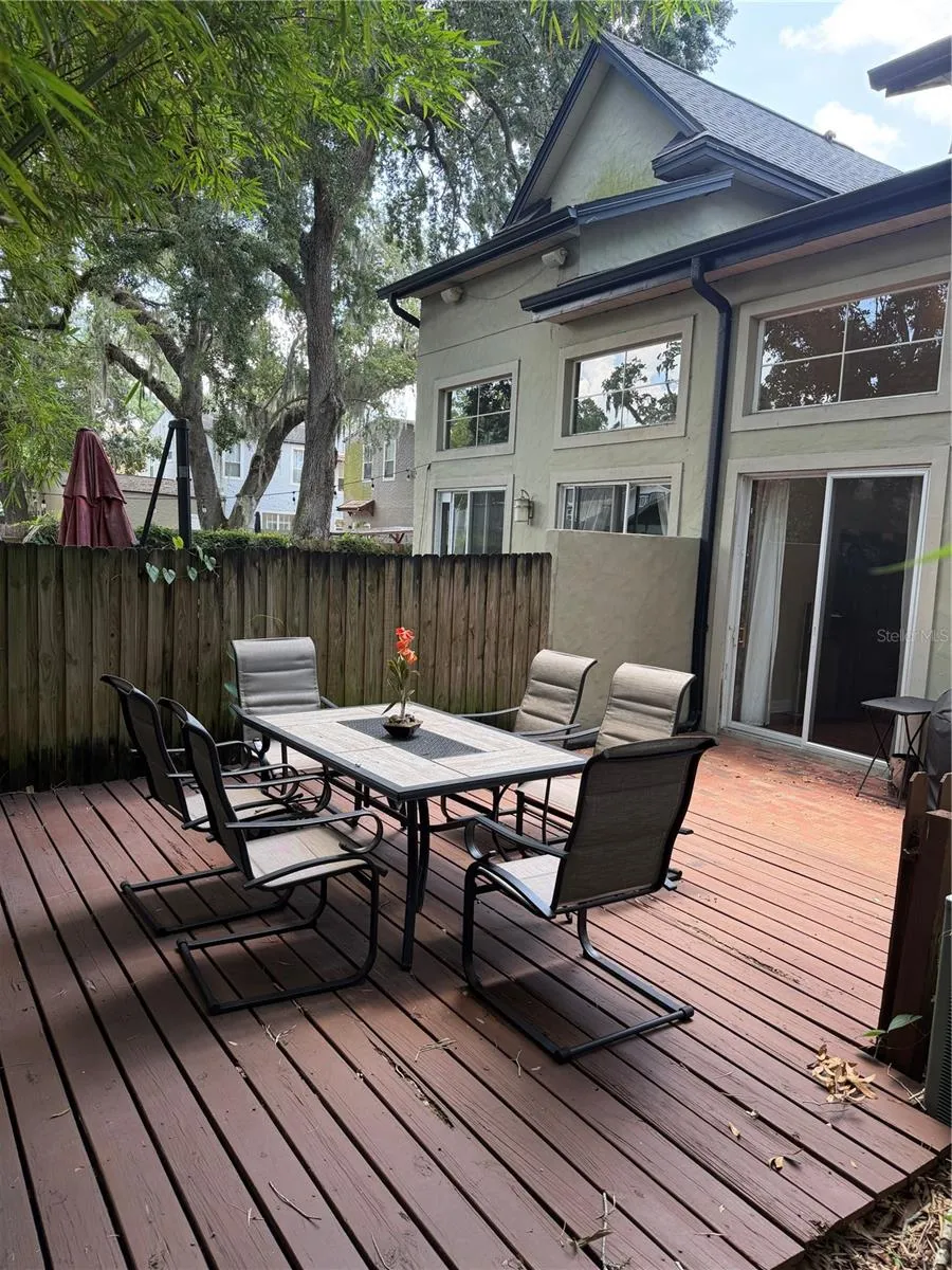 1009 ELMWOOD STREET #1009 Orlando, FL 32801