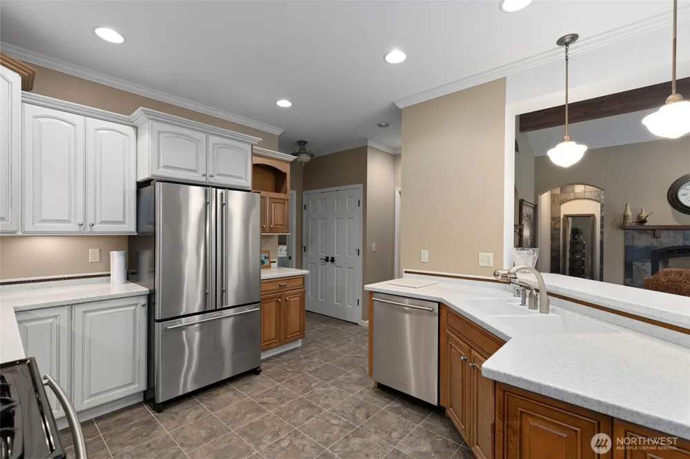 150 E Barnacle Boulevard Shelton, WA 98584