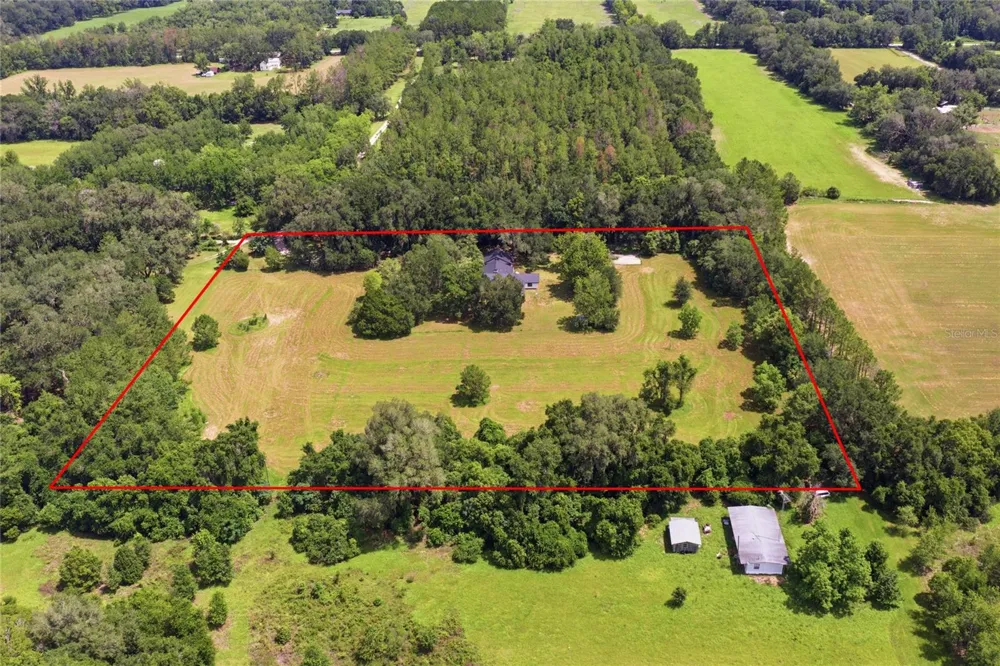 22929 E COUNTY ROAD 1474 Hawthorne, FL 32640