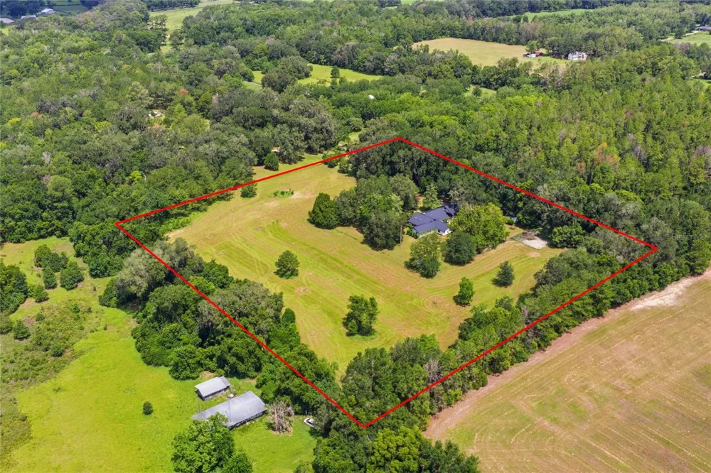 22929 E COUNTY ROAD 1474 Hawthorne, FL 32640