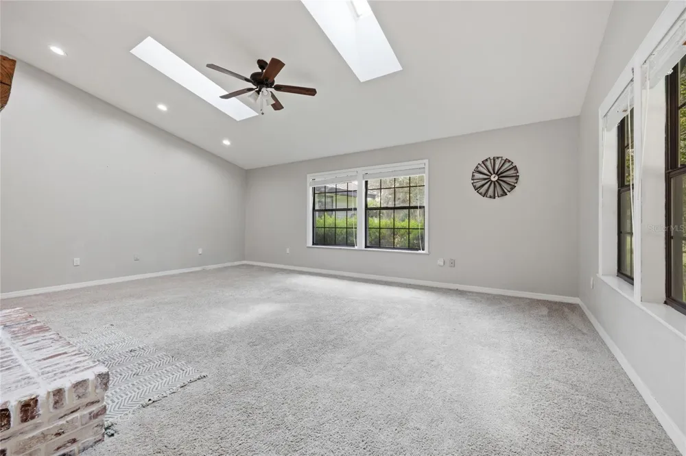 22929 E COUNTY ROAD 1474 Hawthorne, FL 32640