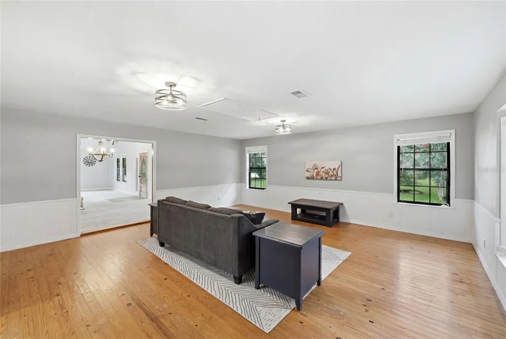 22929 E COUNTY ROAD 1474 Hawthorne, FL 32640