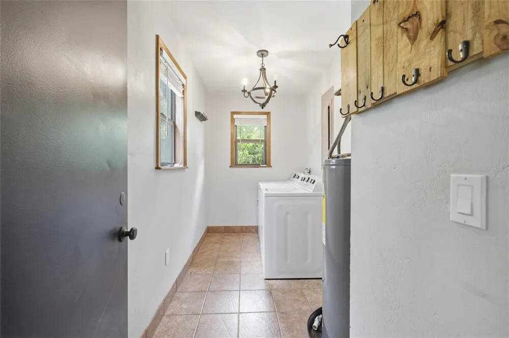 22929 E COUNTY ROAD 1474 Hawthorne, FL 32640