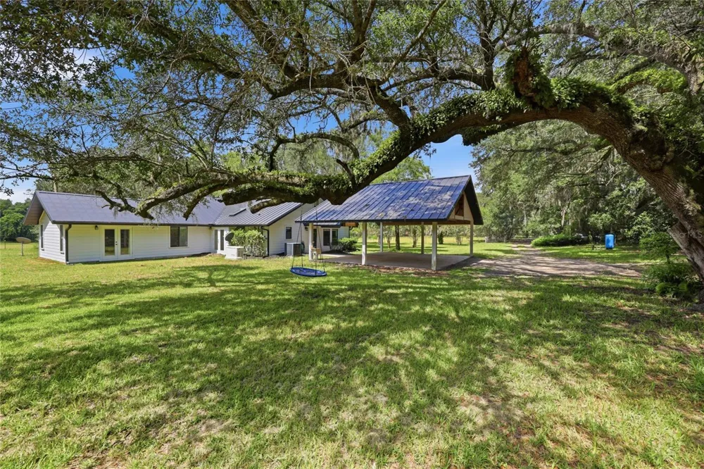 22929 E COUNTY ROAD 1474 Hawthorne, FL 32640