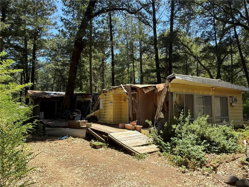 22830 Shady Grove Road Middletown, CA 95461