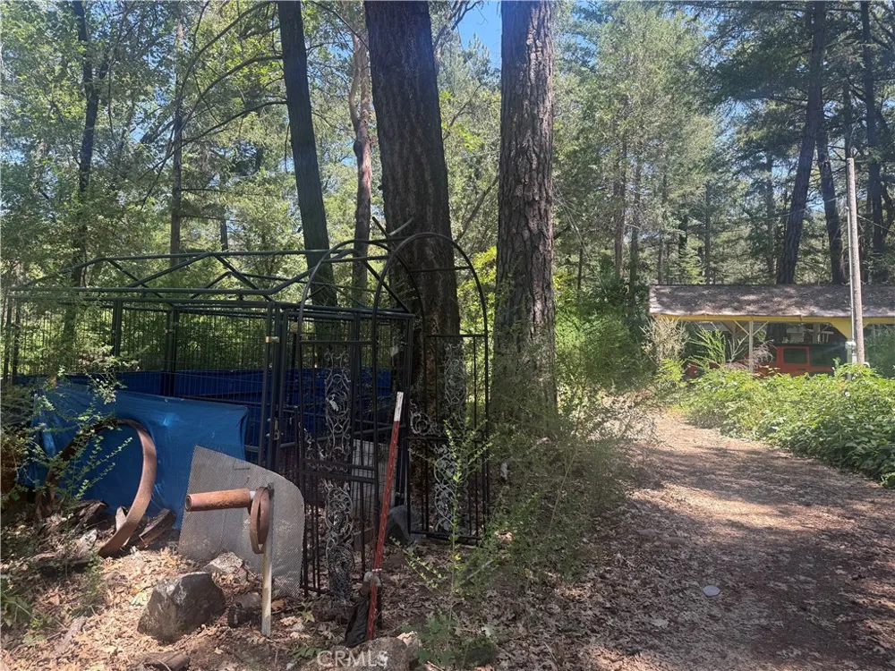 22830 Shady Grove Road Middletown, CA 95461