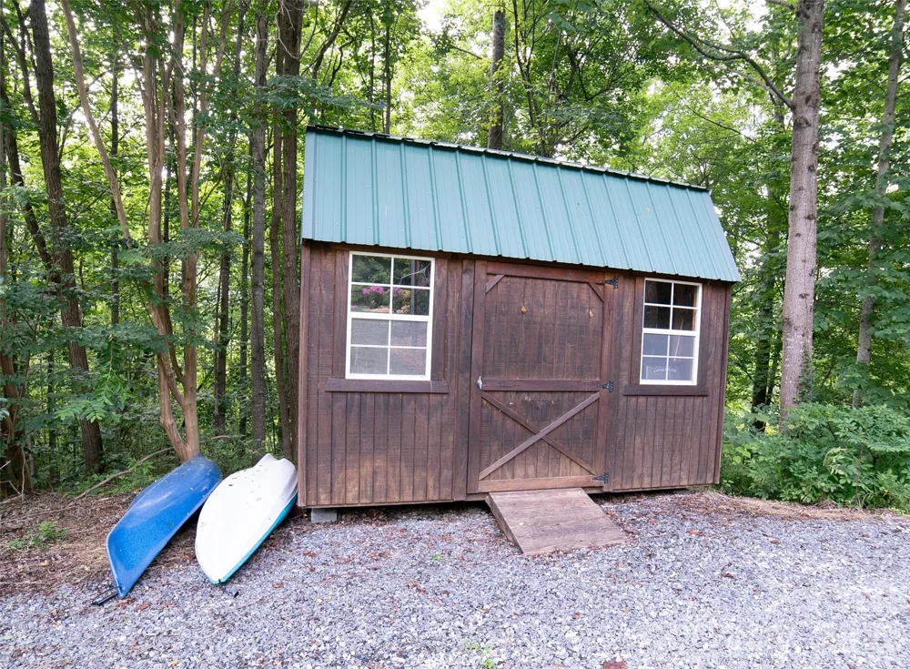 420 Nathan McDaniel Drive Nebo, NC 28761