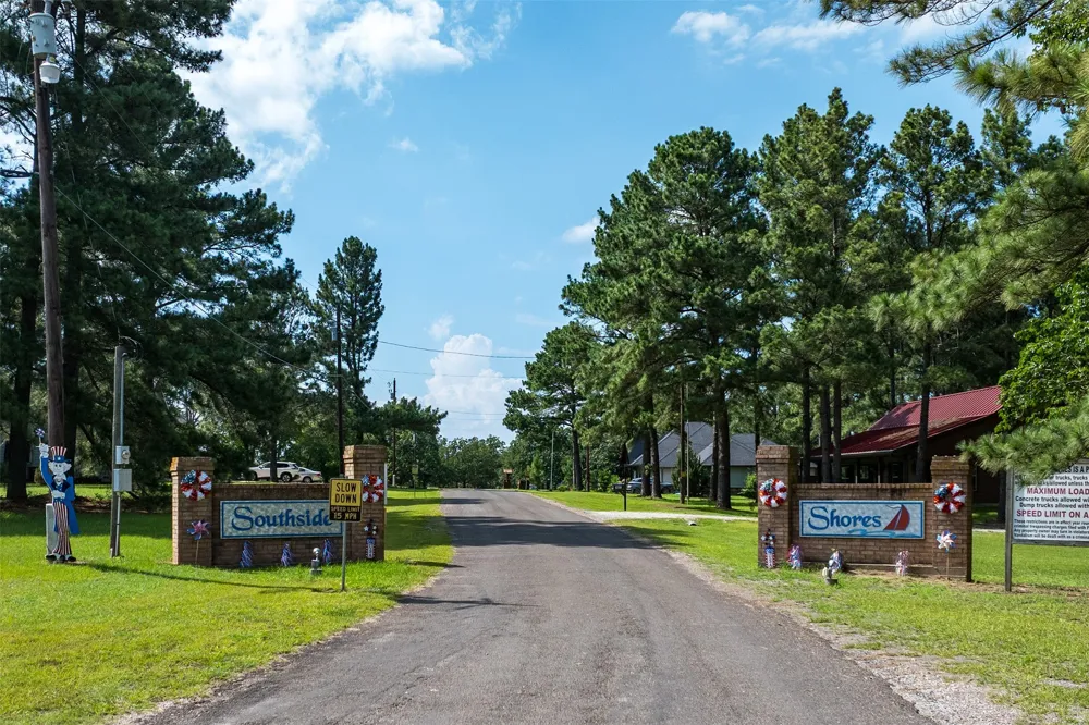 109 Lakeside Lane Streetman, TX 75859