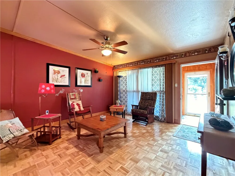 721 Santa Anita Drive Kingsville, TX 78363