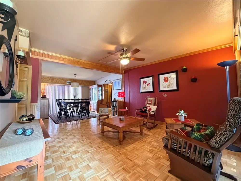 721 Santa Anita Drive Kingsville, TX 78363