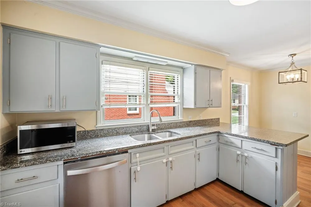 604 Sunset Drive High Point, NC 27262